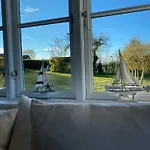 Stunning In Unknown With 3 Bedrooms And Wifi Semesterbostad *