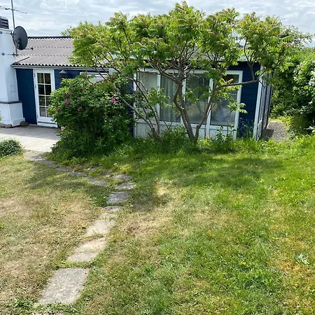 Stunning In Unknown With 3 Bedrooms And Wifi *