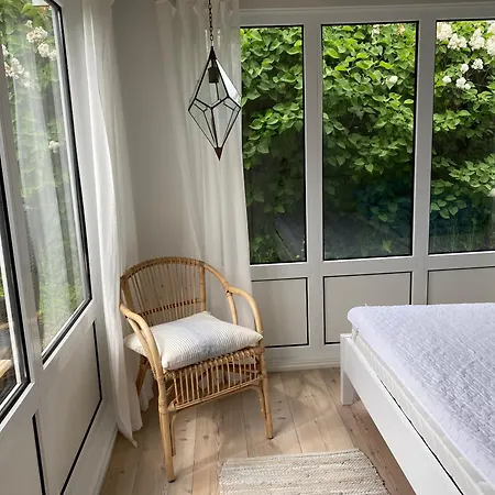 Stunning In Unknown With 3 Bedrooms And Wifi