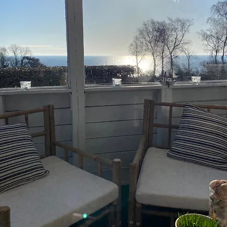 Stunning In Unknown With 3 Bedrooms And Wifi * Allinge-Sandvig